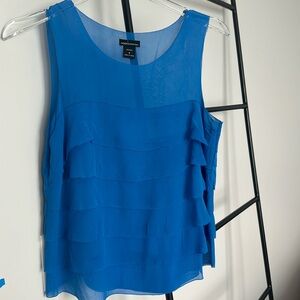 Beautiful top 100% silk, like new condition